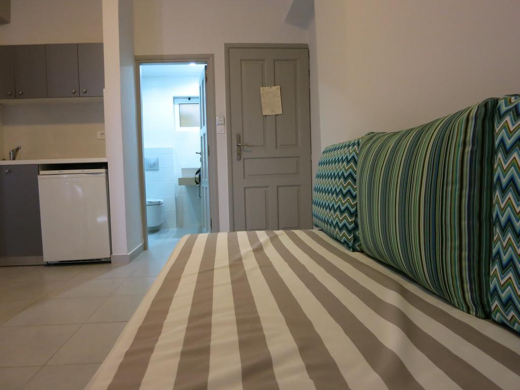 Aparthotel Amaryllis Platanés Pokoj fotografie