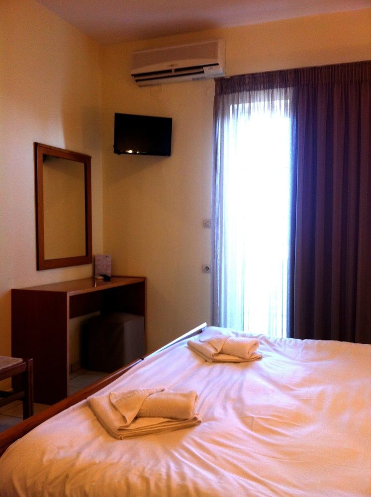 Aparthotel Amaryllis Platanés Exteriér fotografie